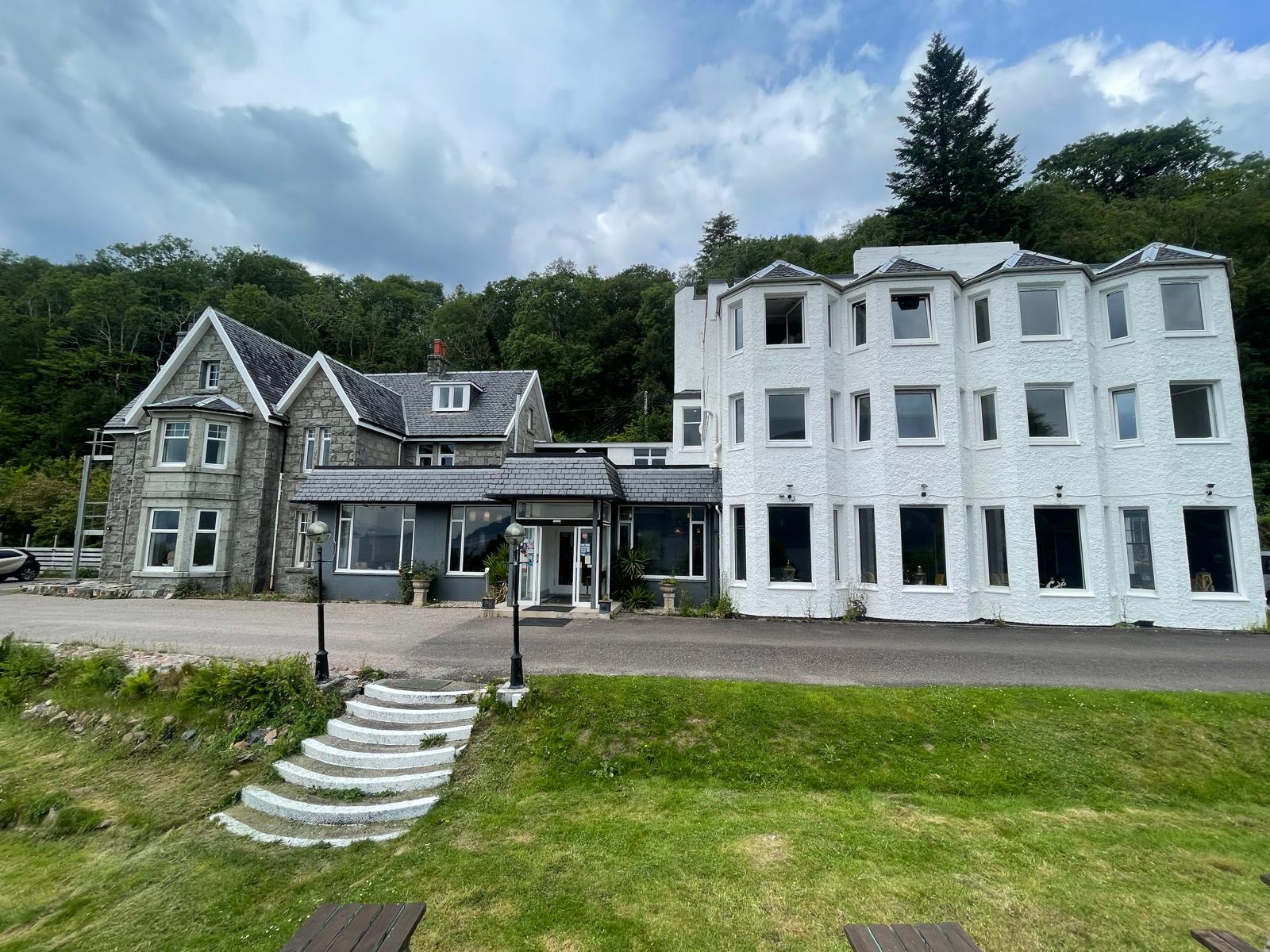 Lodge on the Loch
